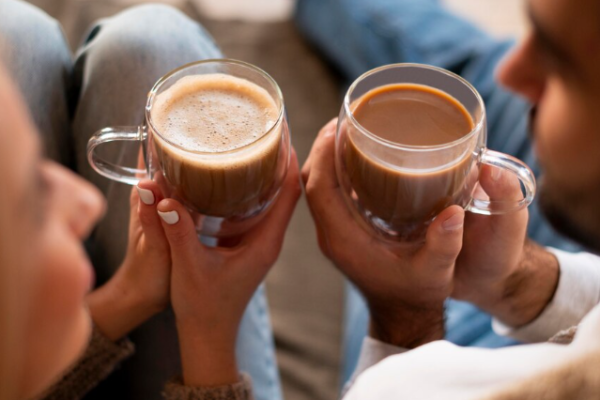 Viernes 31. El Brocal: Café y Charlas